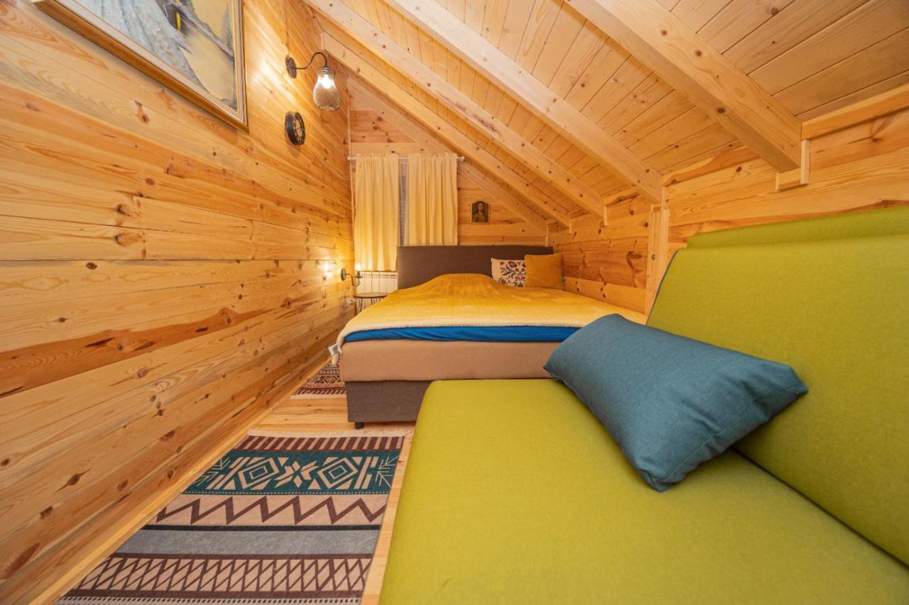 Rustic House Villa โคลาชิน ภายนอก รูปภาพ