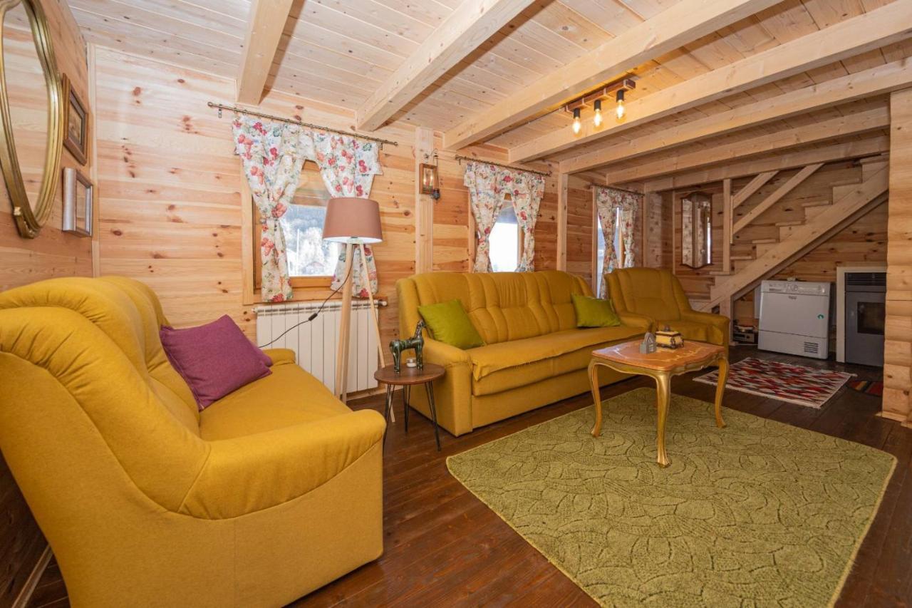 Rustic House Villa โคลาชิน ภายนอก รูปภาพ